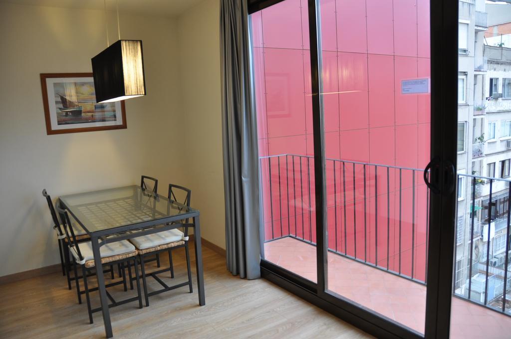 Tendency Apartments 7 Барселона Екстериор снимка