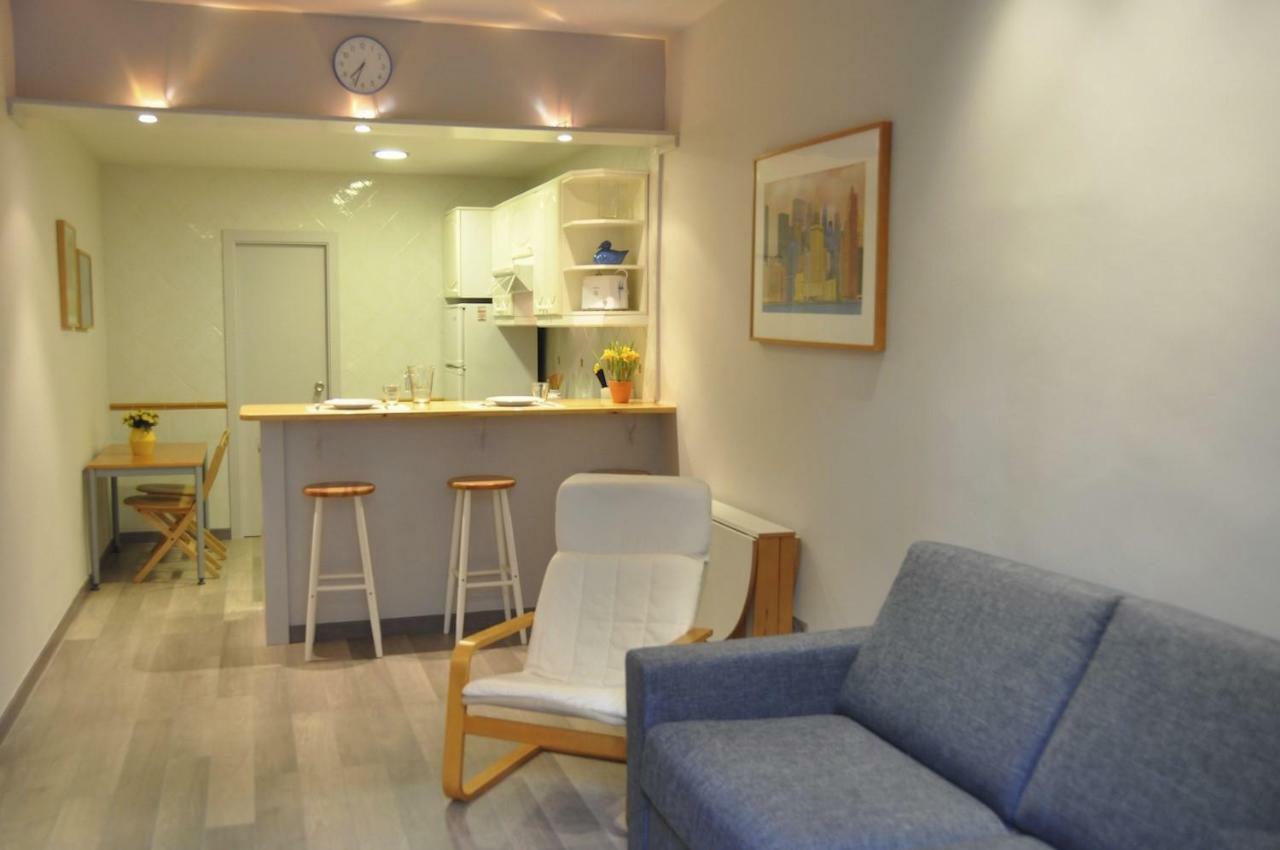 Tendency Apartments 7 Барселона Екстериор снимка