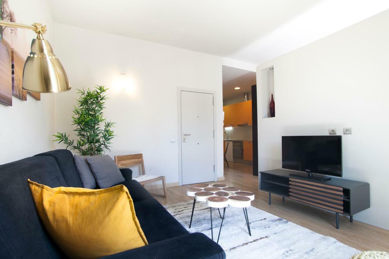 Tendency Apartments 7 Барселона Екстериор снимка