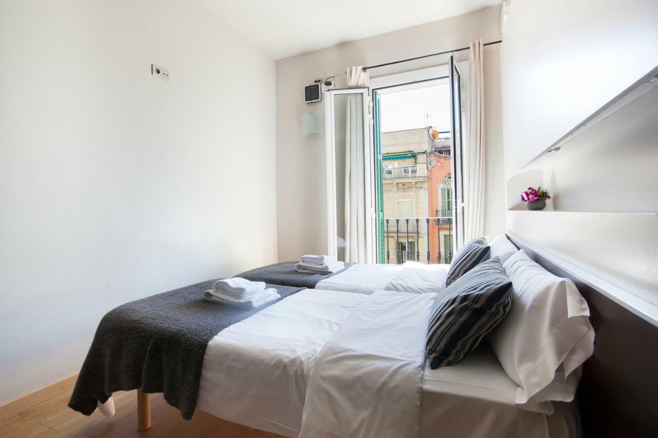 Tendency Apartments 7 Барселона Екстериор снимка